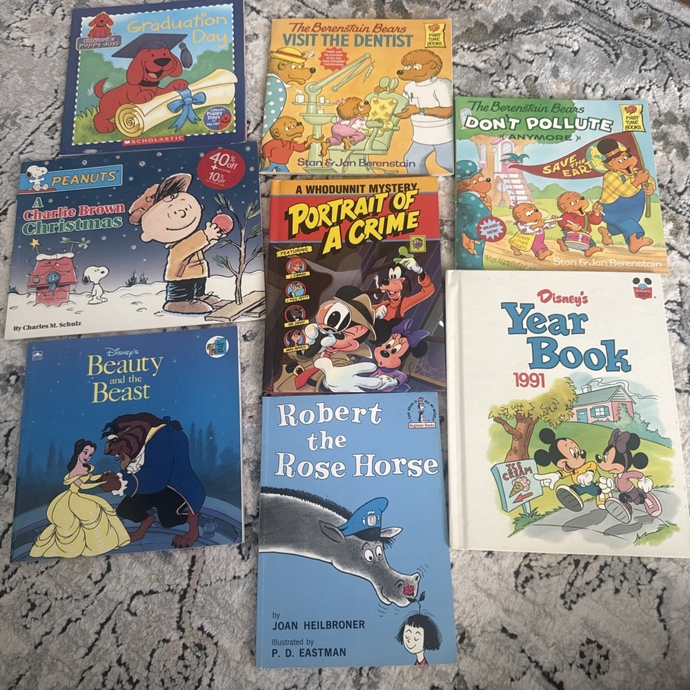 1990's Childrens Books Lot Of 8 Disney -Peanuts-Clifford-Berenstian Bears